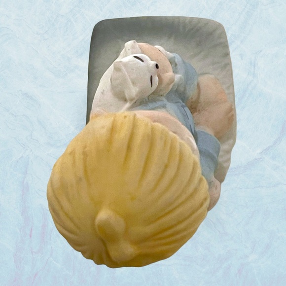 Vintage Darling Little Boy Figurine Holding Puppy - Picture 7 of 8